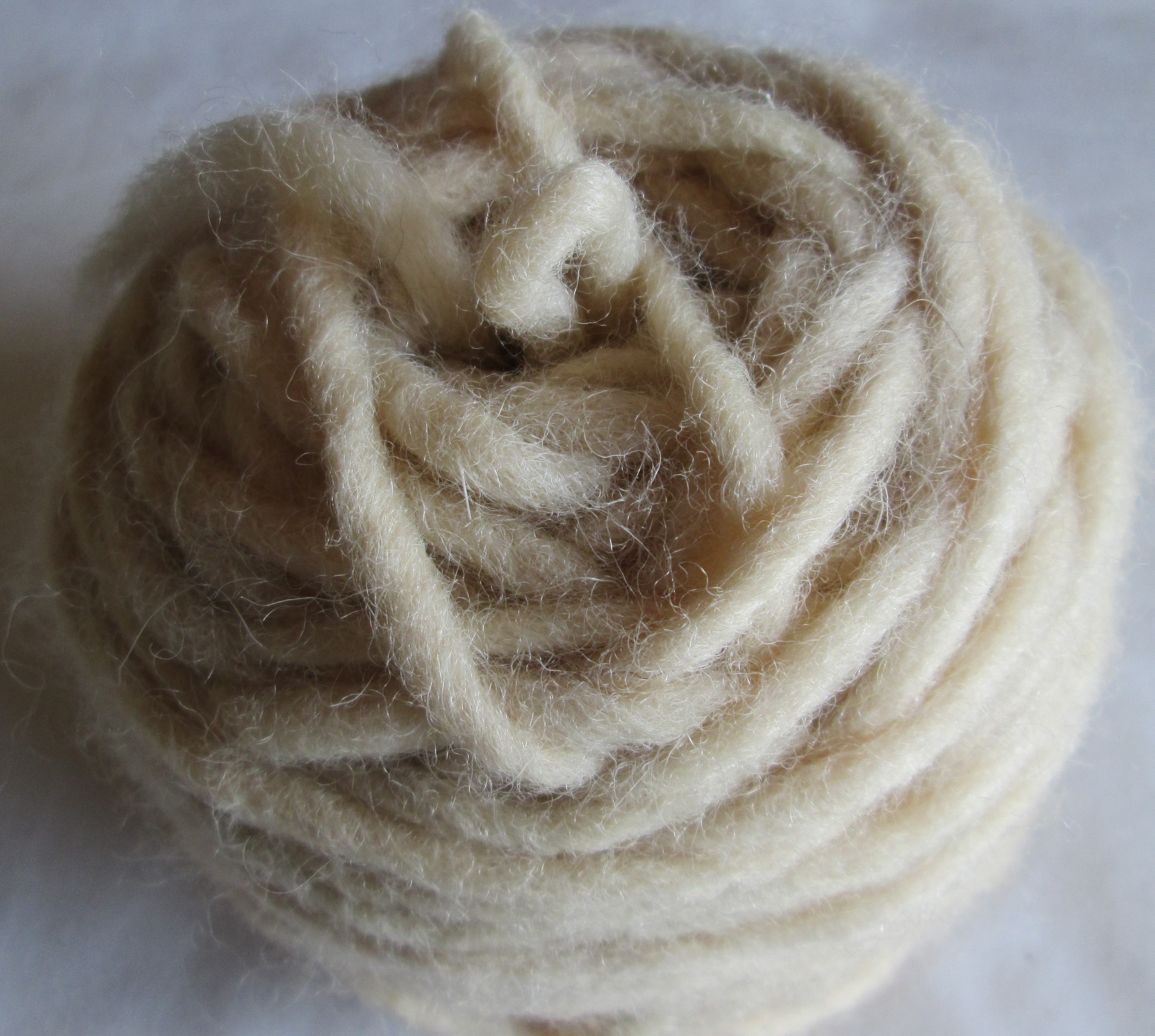 pale yellow shetland chunky yarn